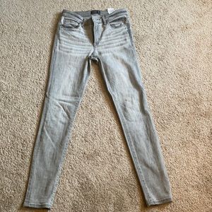 A&F Light gray jeans- skinny
